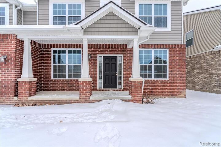 Property Photo: 49407 Katelynn MI 48317 2279