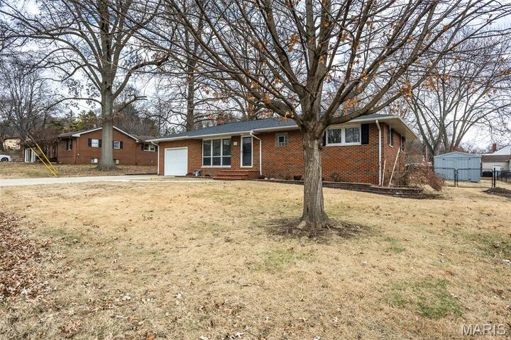 Property Photo:  392 N 6th Street  IL 62024 