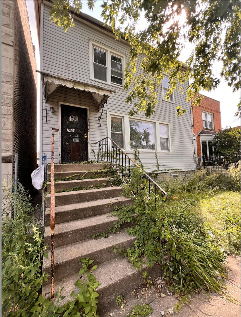 Property Photo:  6737 S Champlain Avenue  IL 60637 