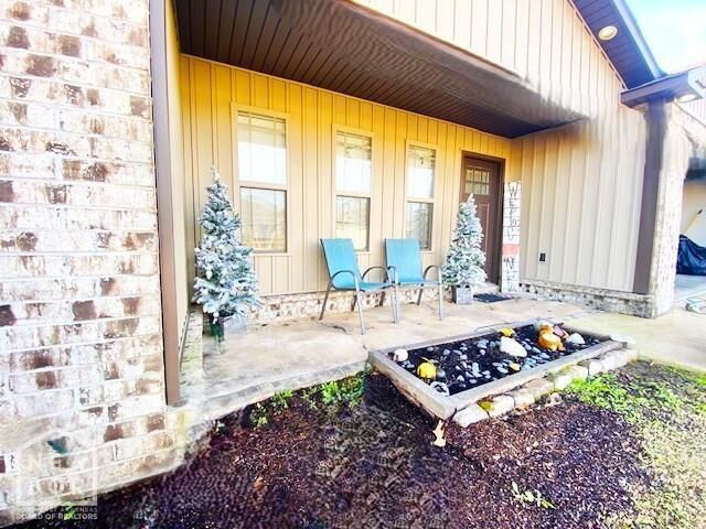 Property Photo:  206 Stacy  AR 72450 