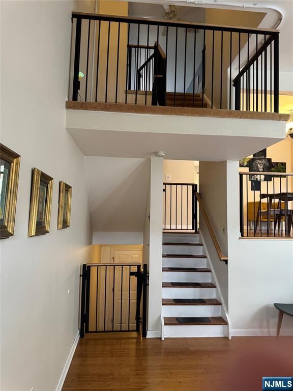 Property Photo:  9160 Ashland Court 160  NJ 07874 