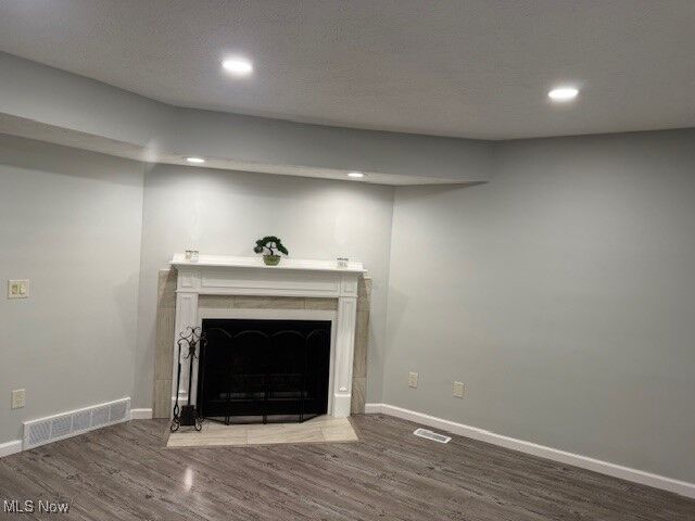 Property Photo:  8297 Quail Point Lane  OH 44060 