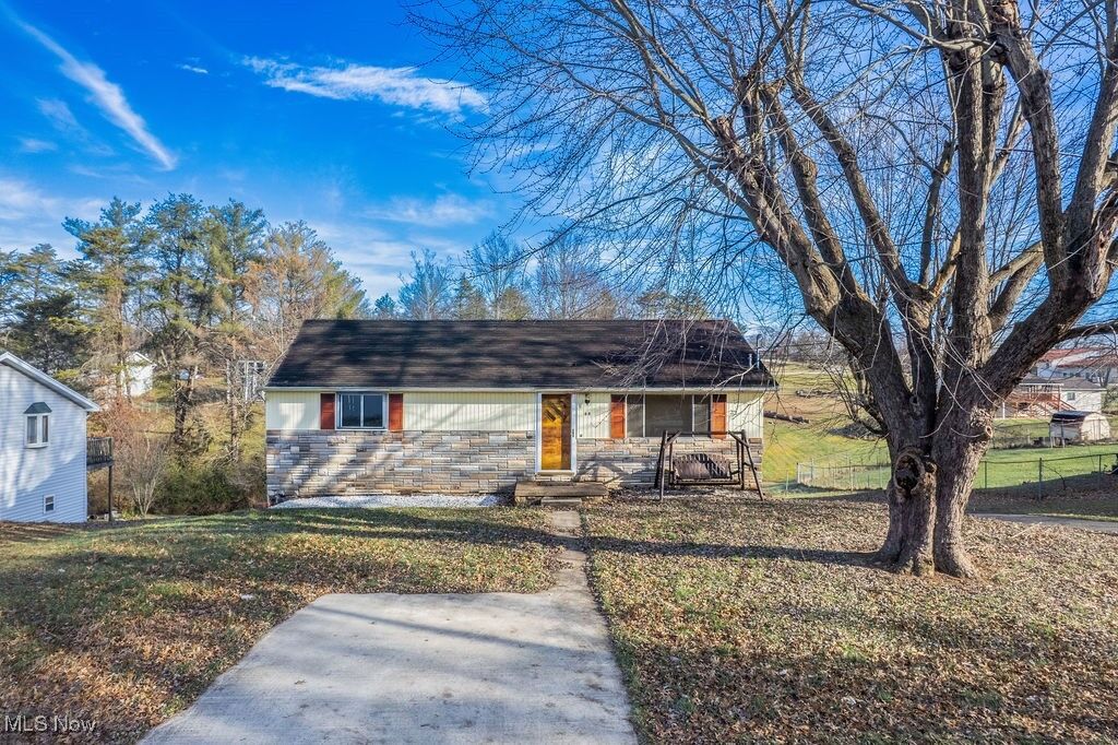 Property Photo: 64 Sun Street WV 26101