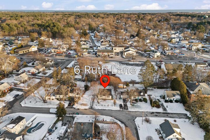 Property Photo:  6 Ruth Lane  NH 03842 