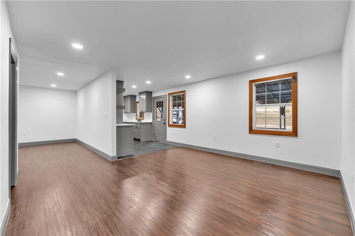 Property Photo: 4941 Business Highway 412 AR 72740