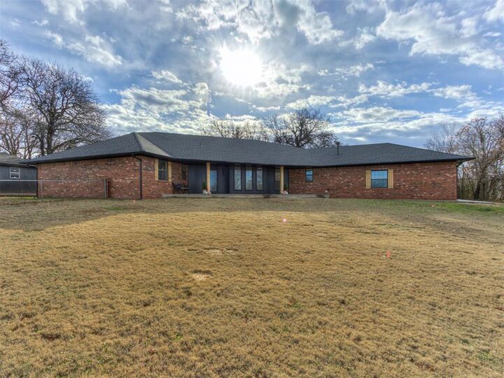 Property Photo:  13374 Tamarack Place  OK 73020 