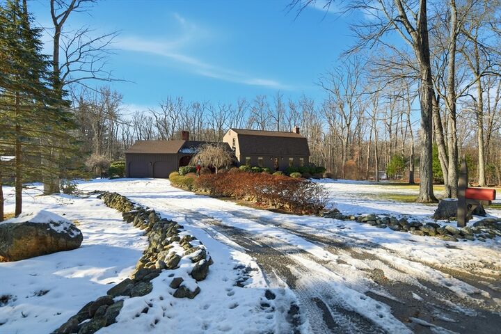 Property Photo:  4 Thayer Rd  MA 01057 