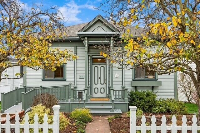 Property Photo: 1529 Washington WA 98368