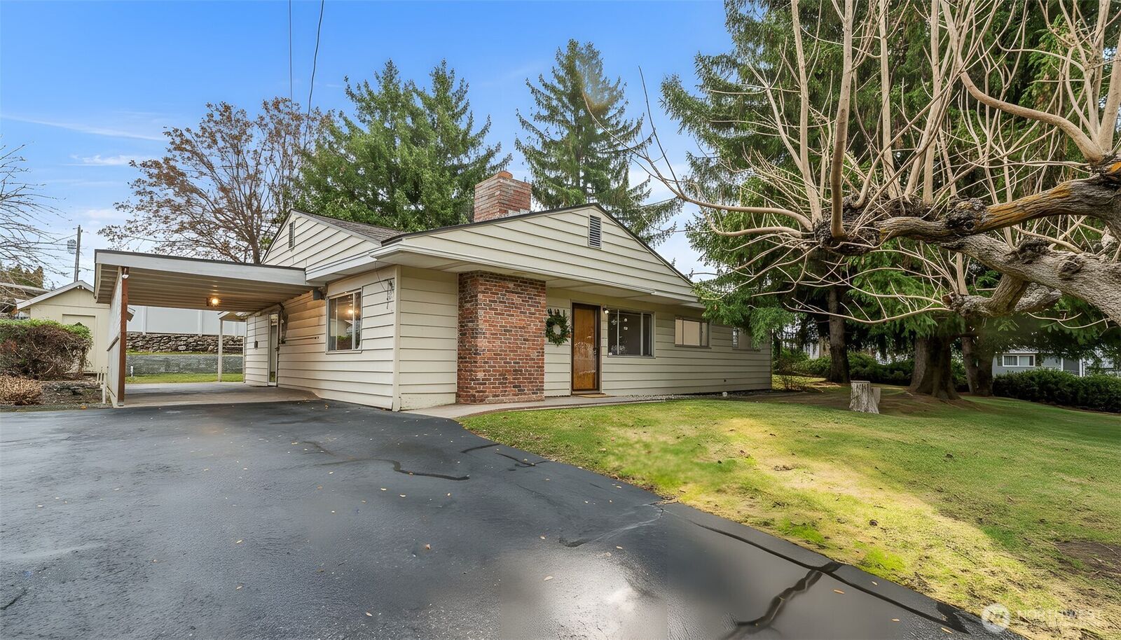 Home for sale in East Wenatchee: 601 N Jennifer Lane, East Wenatchee ...