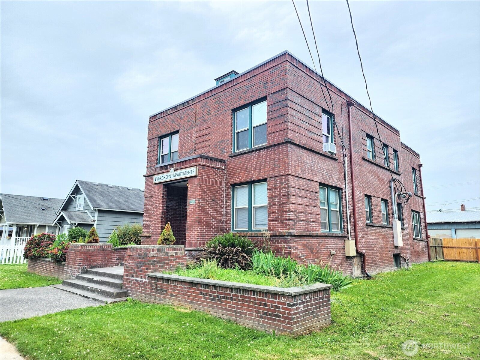 Property Photo:  1309 S 3rd Street H  WA 98273 