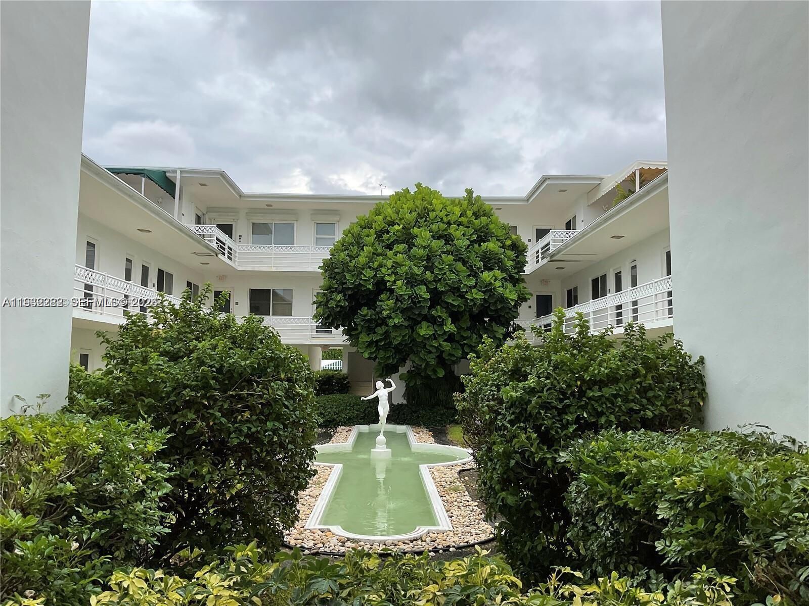 Property Photo:  9920 Collins Ave 16  FL 33154 