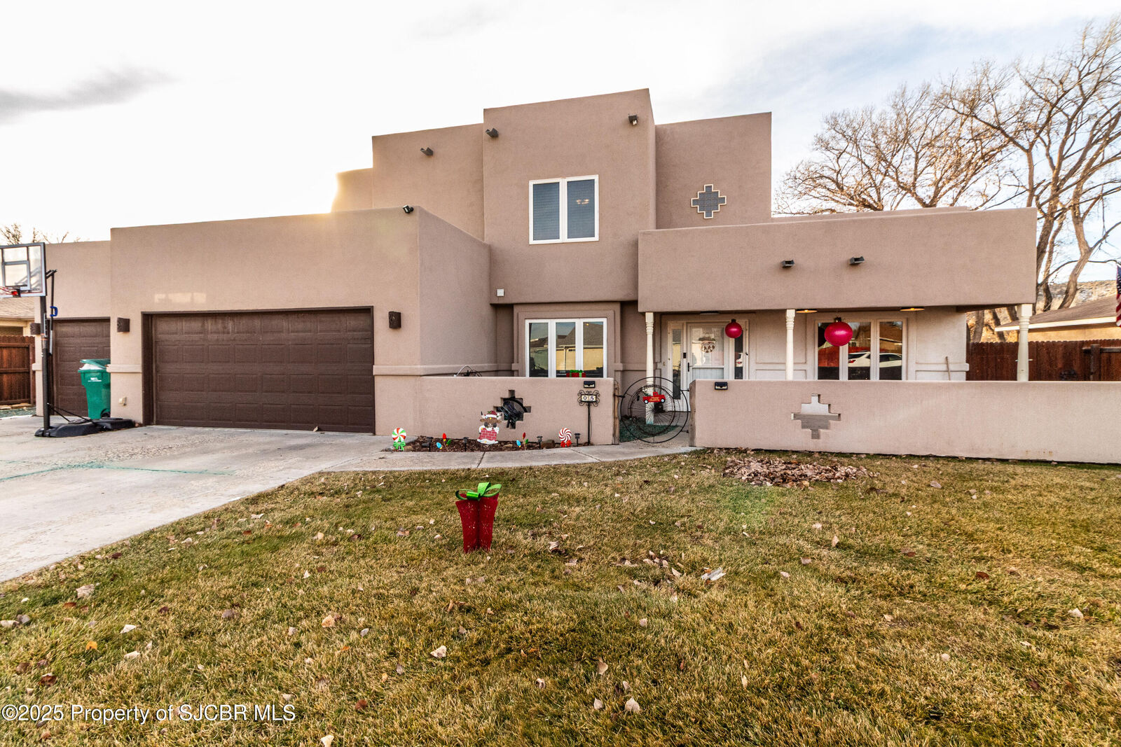 Property Photo:  5 Road 6070  NM 87401 