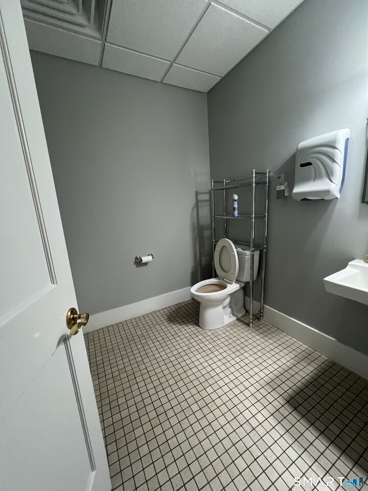 Property Photo:  500 Purdy Hill Road 8  CT 06468 