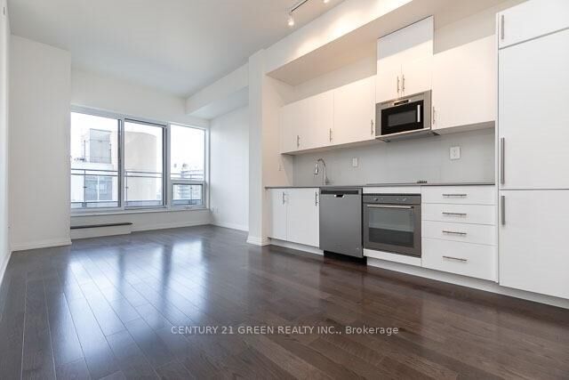 Property Photo:  460 Adelaide Street E 933  ON M5A 0E7 