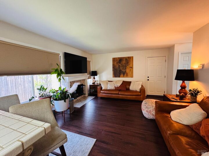 Property Photo:  558 Monaco Circle  CA 95425 