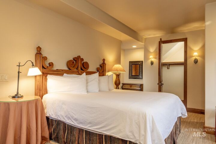 Property Photo:  221 Picabo Street #G, Interest 4-G  ID 83340 