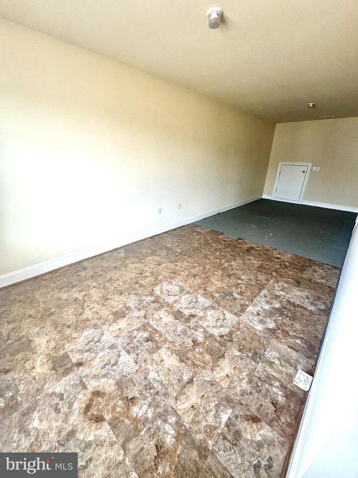 Property Photo:  1148 Kestrel Way  MD 21804 