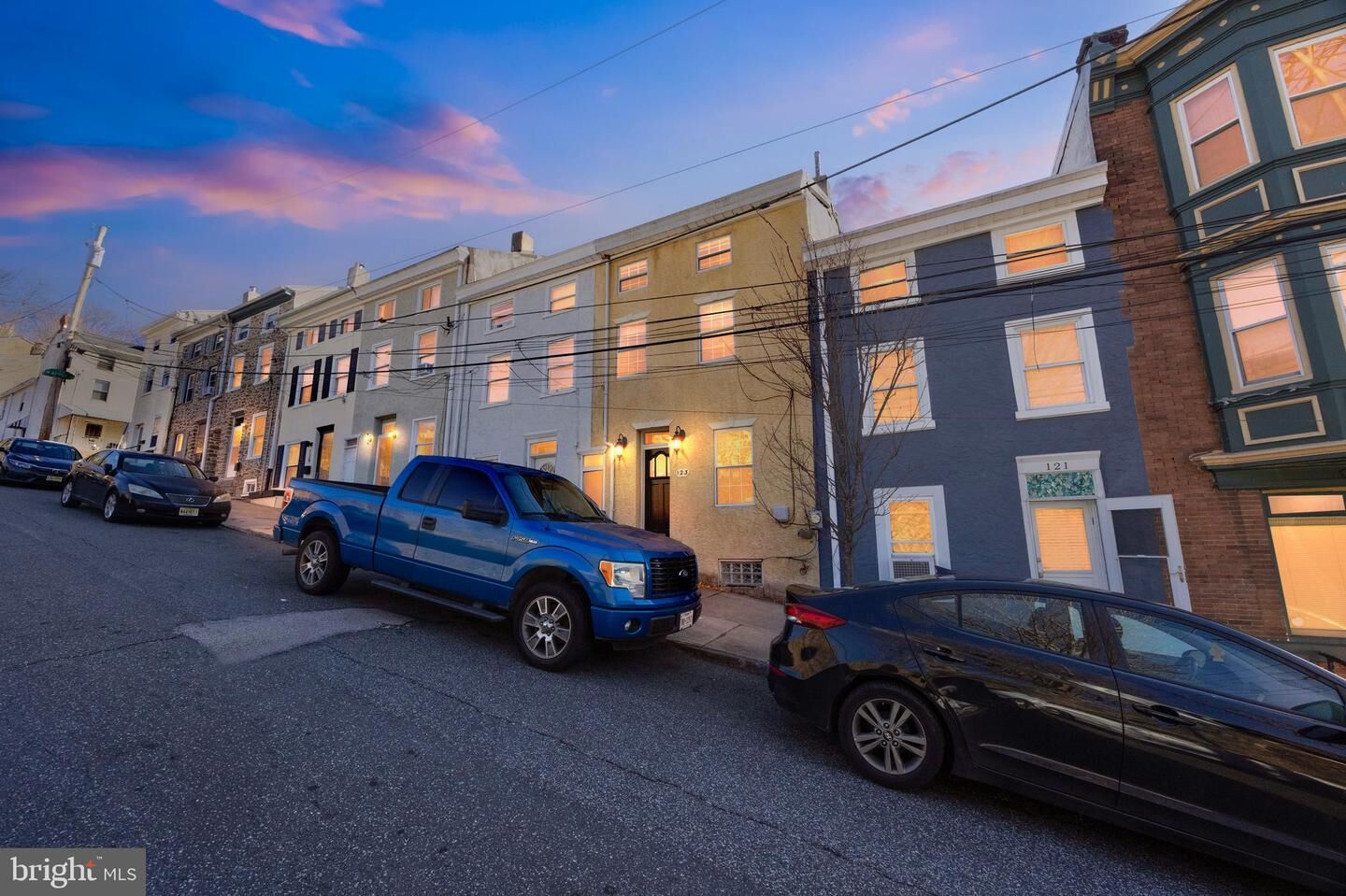 Property Photo:  123 Pensdale Street  PA 19127 