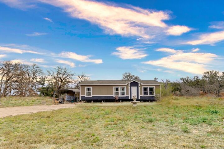 Property Photo:  226 Outland Dr.  TX 78631 