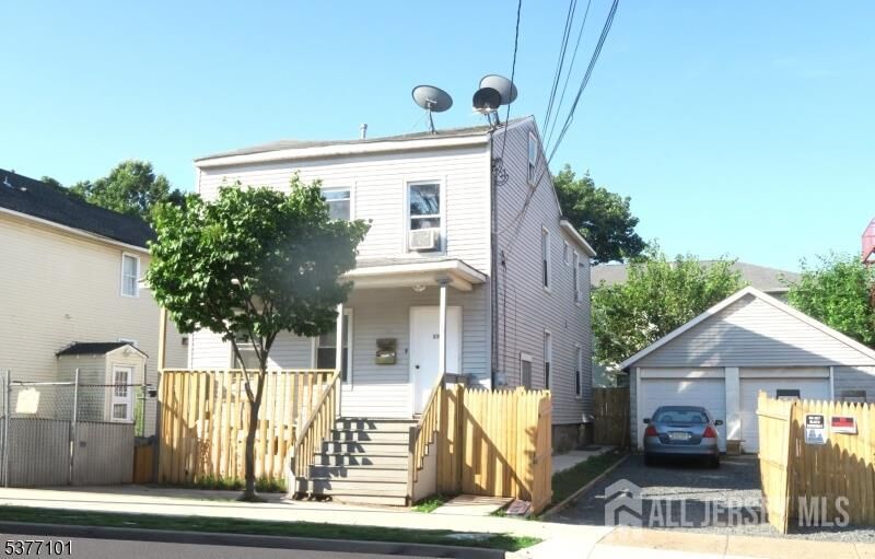 Property Photo:  114 Seaman Street  NJ 08901 