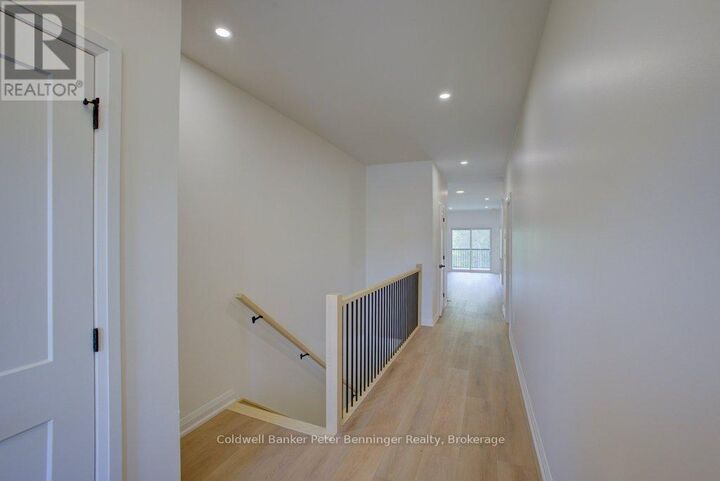 Photo de la propriété:  311 Arnaud Street 5  ON N0G 2N0 