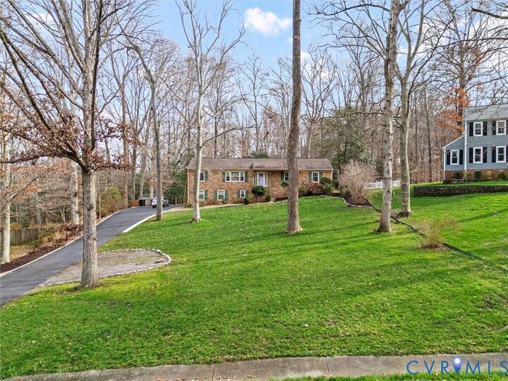 Property Photo: 9302 Blagdon Drive VA 23116