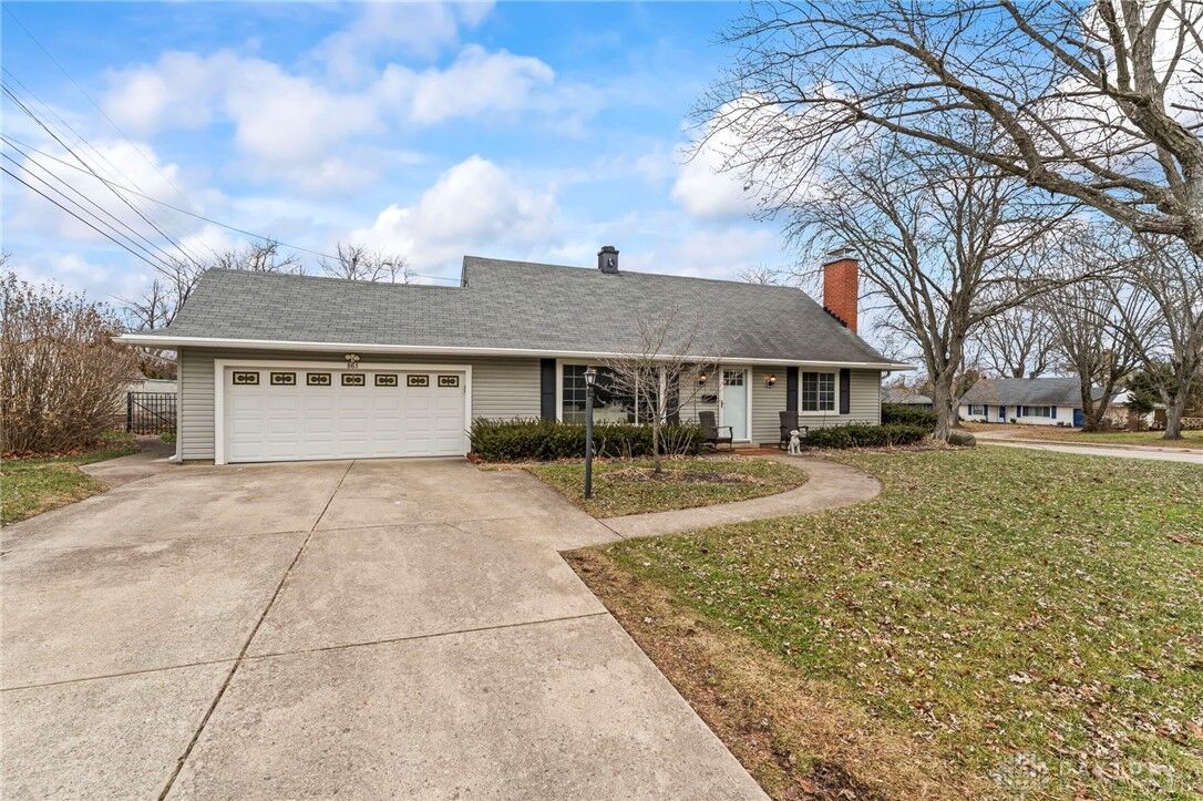 Property Photo: 861 Gardner Road OH 45429