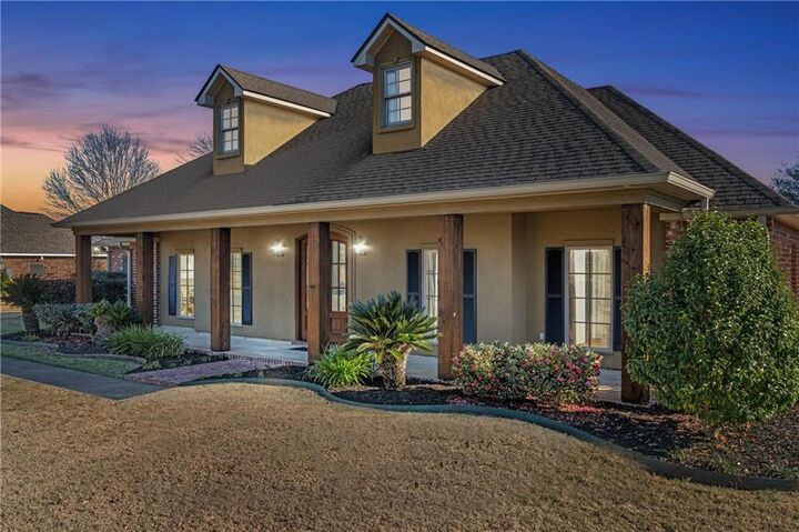 Property Photo: 230 Celina Drive LA 71457