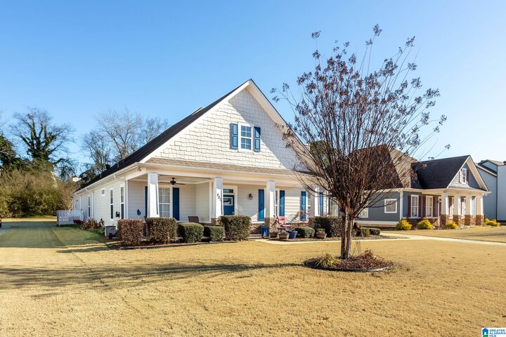 Property Photo:  4011 Verbena Drive  AL 35004 