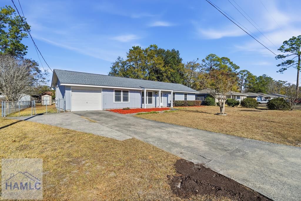 Property Photo:  702 Pineview Court  GA 31313 