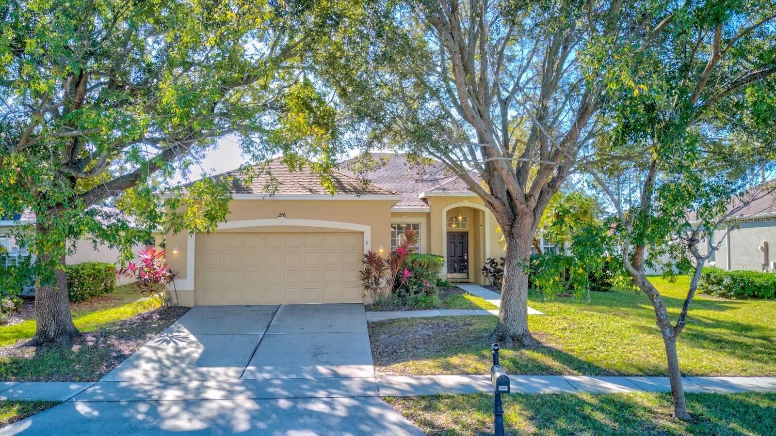 Property Photo:  276 Longhirst Loop  FL 34761 