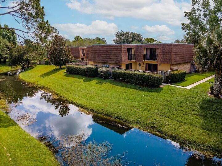 Property Photo:  5287 Cypress Court 724  FL 32811 