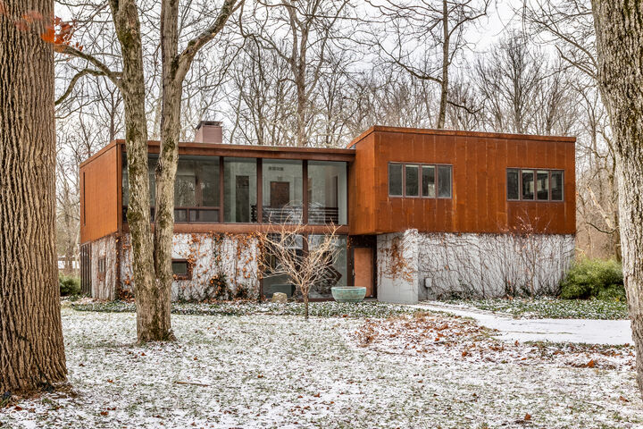 Property Photo:  5 W 79th Street  IN 46260 