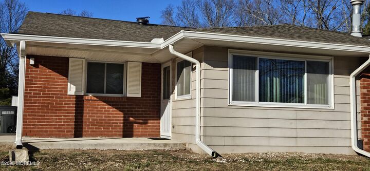 Property Photo: 5 B Swallow Street NJ 08759