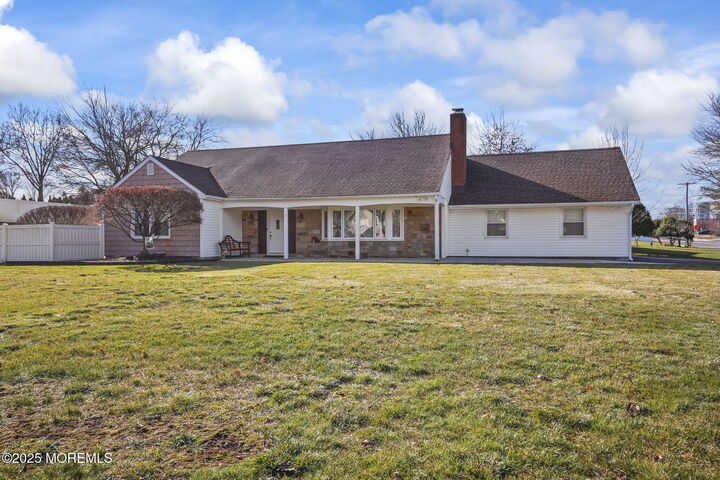 Property Photo:  2 Varnum Lane  NJ 07726 