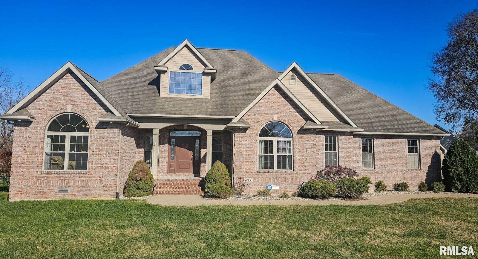 Property Photo:  1104 Maridon Avenue  IL 62918 