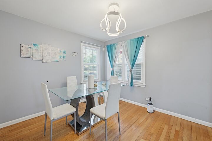 Property Photo:  1107 E 145th Street  IL 60419 