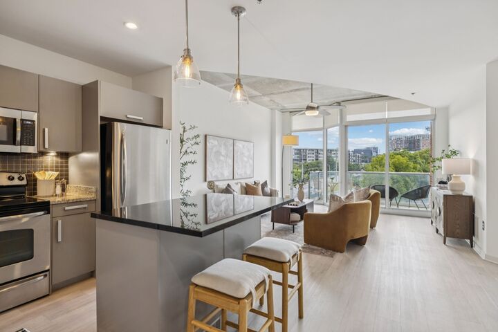 Property Photo:  600 12th Ave S 627  TN 37203 