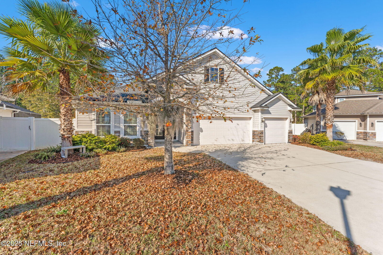 Property Photo: 83029 Dowitcher Place FL 32097