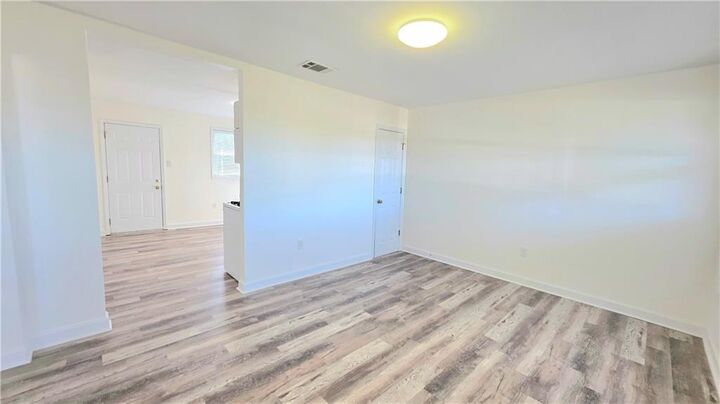 Property Photo:  115 Park Drive A  LA 70037 
