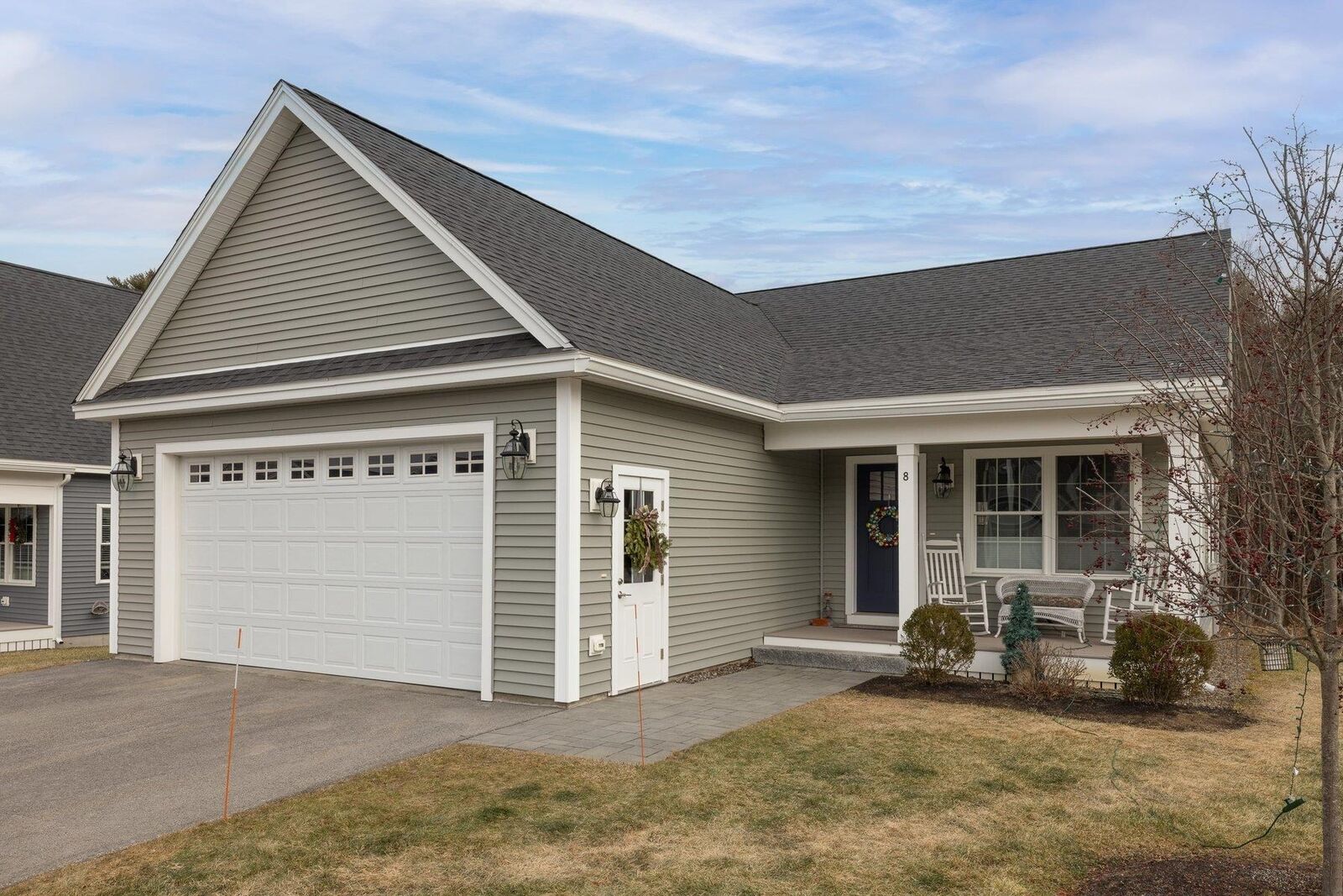 Property Photo: 8 Mulberry Lane NH 03042