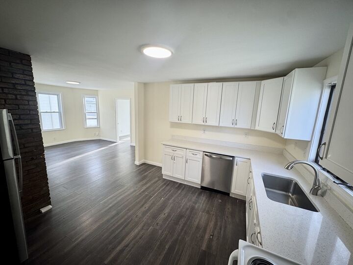 Property Photo:  55 Myrtle St 2  MA 02149 