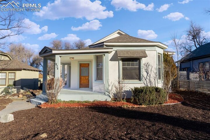 Property Photo:  824 E Cache La Poudre Street  CO 80903 