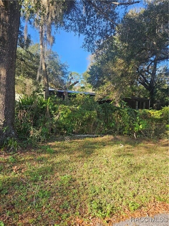 Property Photo:  1756 N Paul Drive  FL 34453 