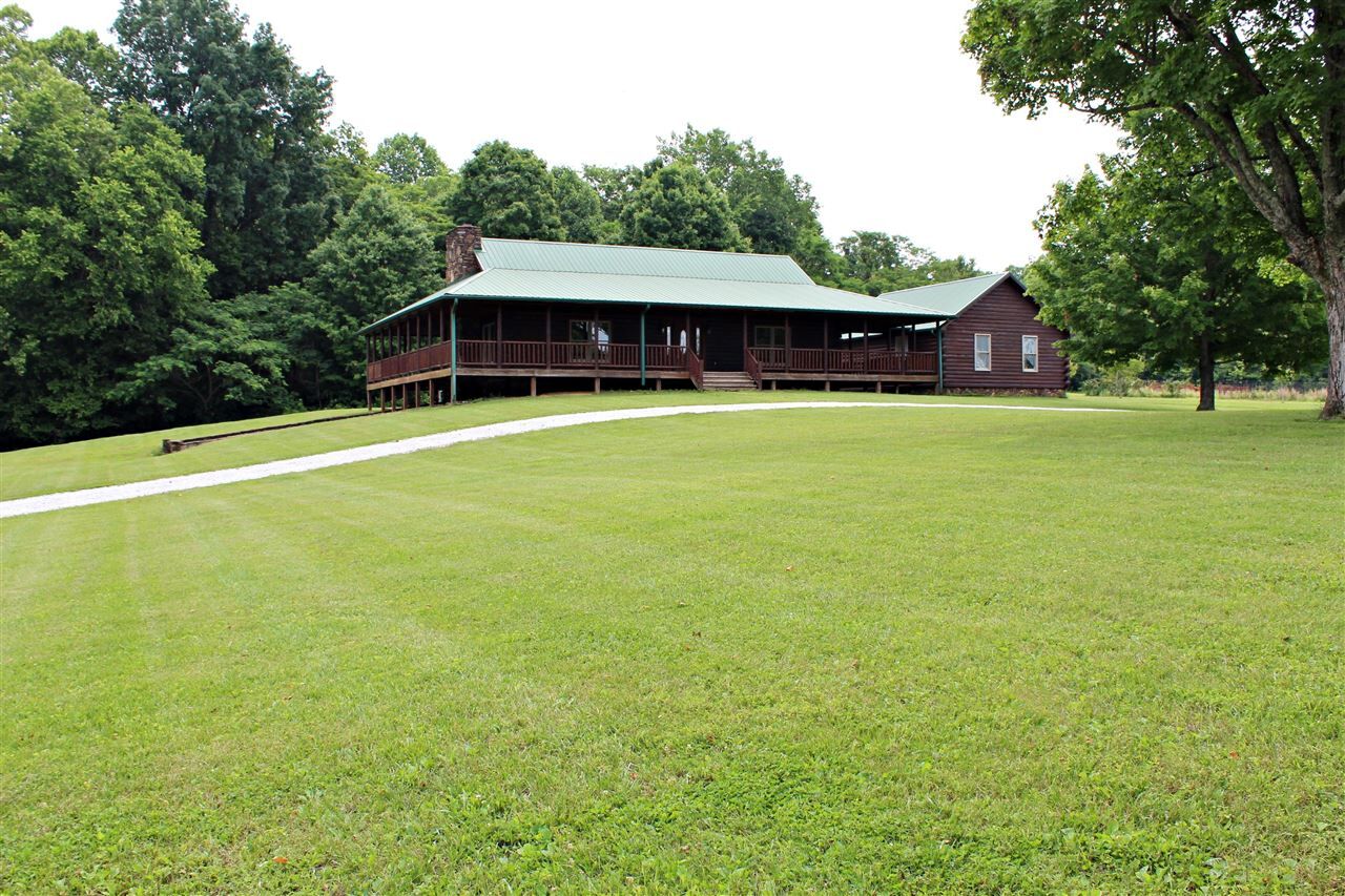 Property Photo: 1915 Little Clifty Road KY 42712