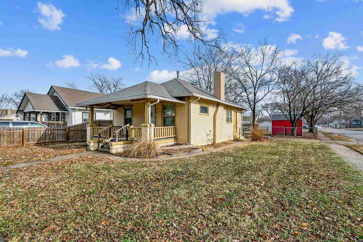 Property Photo: 148 S Edwards Ave KS 67213