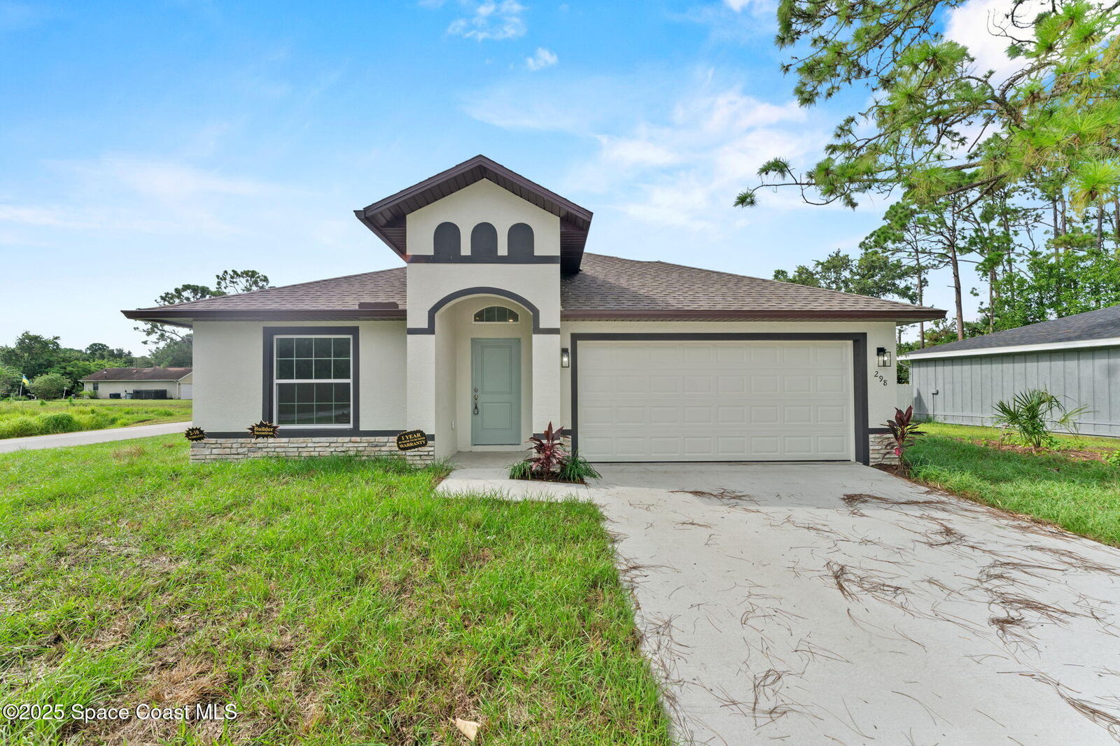 Property Photo: 298 Trilby Road SW FL 32908
