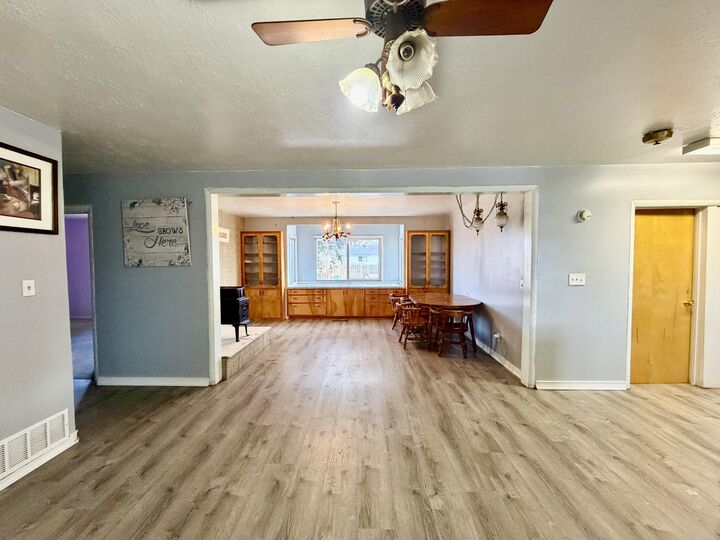 Property Photo:  516 N Dorothy St  ID 83352 