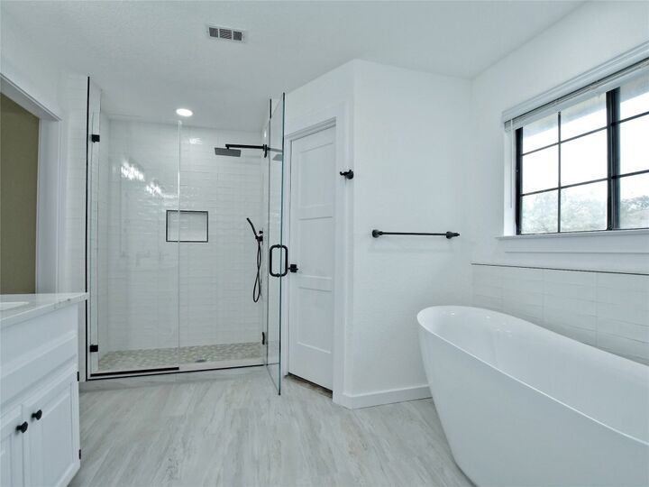 Property Photo: 307 Copperleaf Road TX 78734