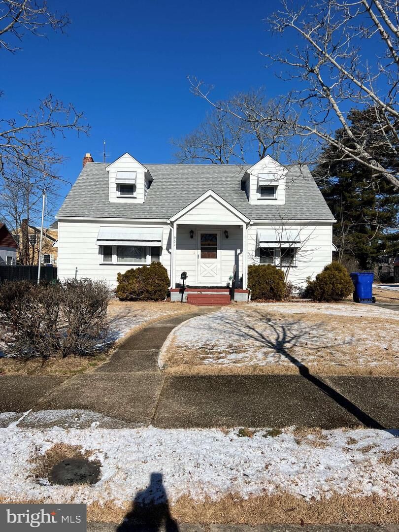 Property Photo:  902 E Oak St E E  NJ 08332 